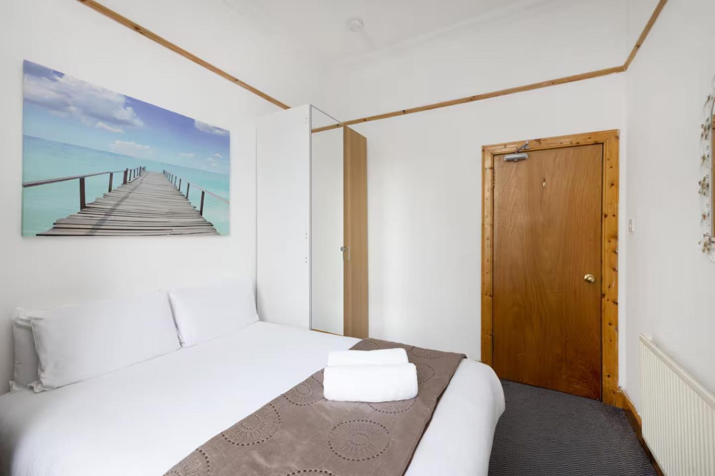אדינבורו Joivy 3 Bed Flat In Old Town, Close To Grassmarket מראה חיצוני תמונה