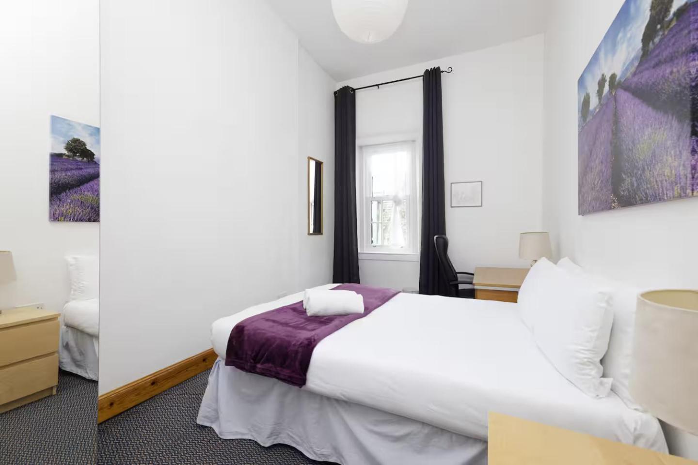אדינבורו Joivy 3 Bed Flat In Old Town, Close To Grassmarket מראה חיצוני תמונה