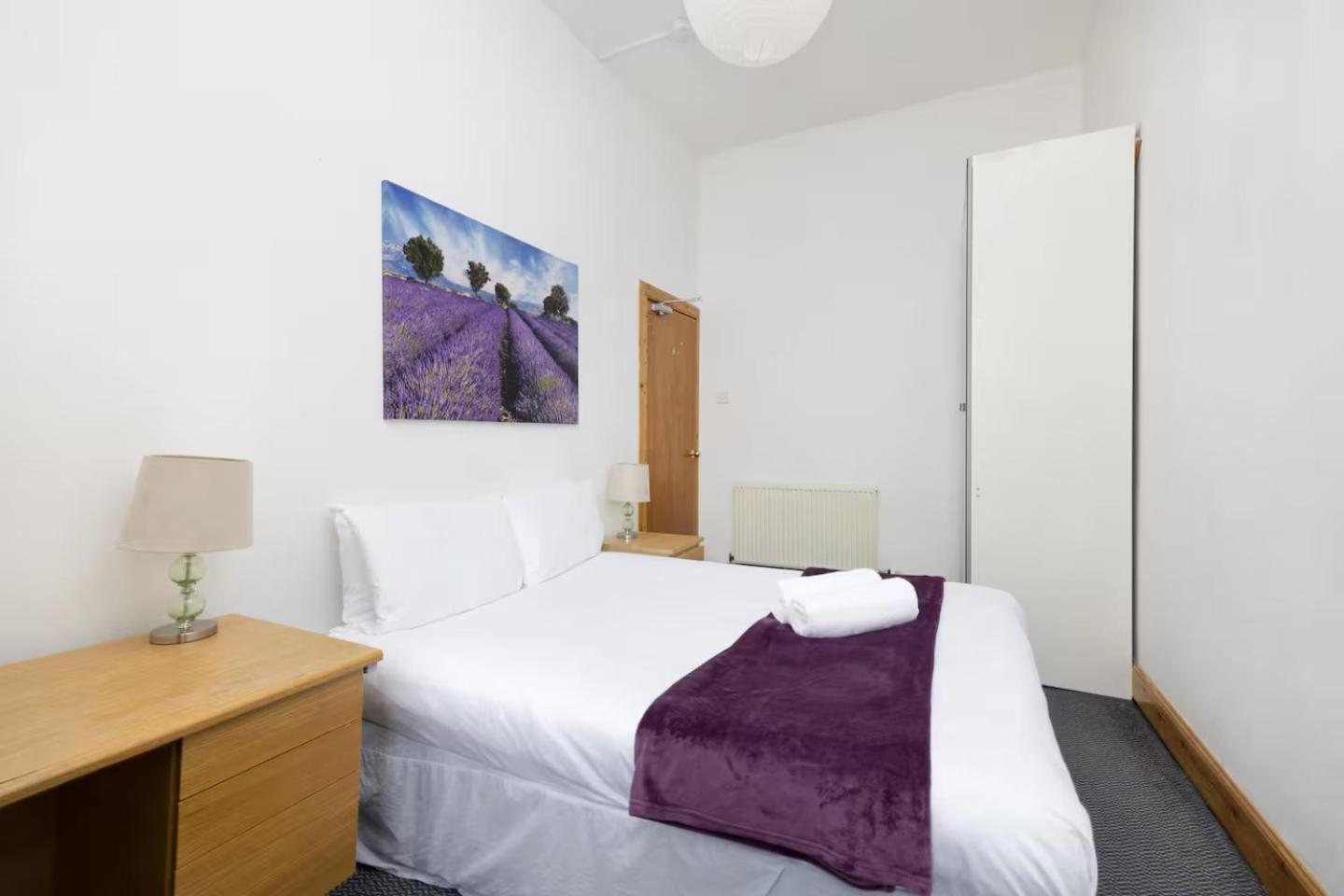 אדינבורו Joivy 3 Bed Flat In Old Town, Close To Grassmarket מראה חיצוני תמונה